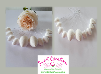 Cotton Rose Cone Centres - Essentials