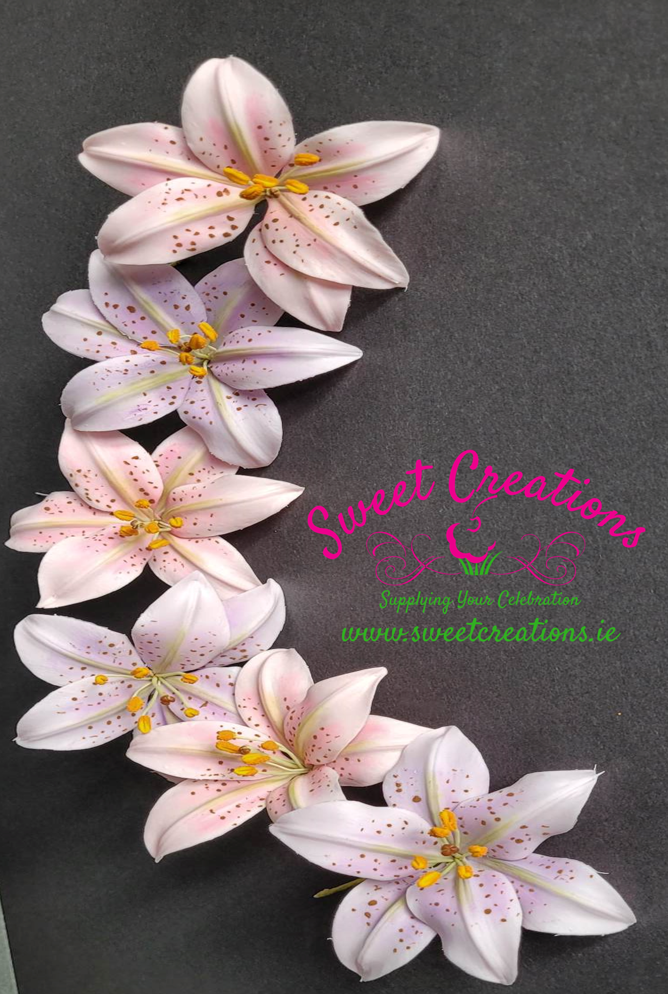 wp-image-679cb2e05af81.png Cold Porcelain Lily Heads - Image 1