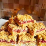 Raspberry Strawberry Crumble Squares Recipe