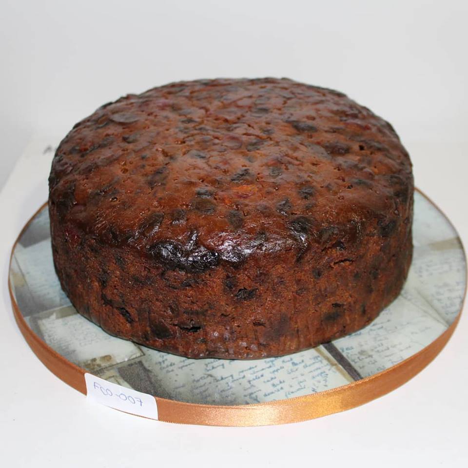 wp-image-67a6f0bad5a32.jpg Rich Fruit Cake Recipe - Image 1